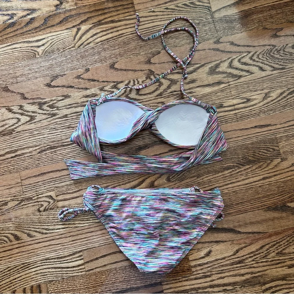 Roxy swim NWOT medium bikini twist bandeau multicolored fine stripes - Picture 6 of 12